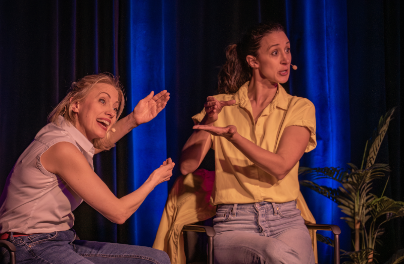 Sophie Berger & Linda Hold - Aktion Scharf