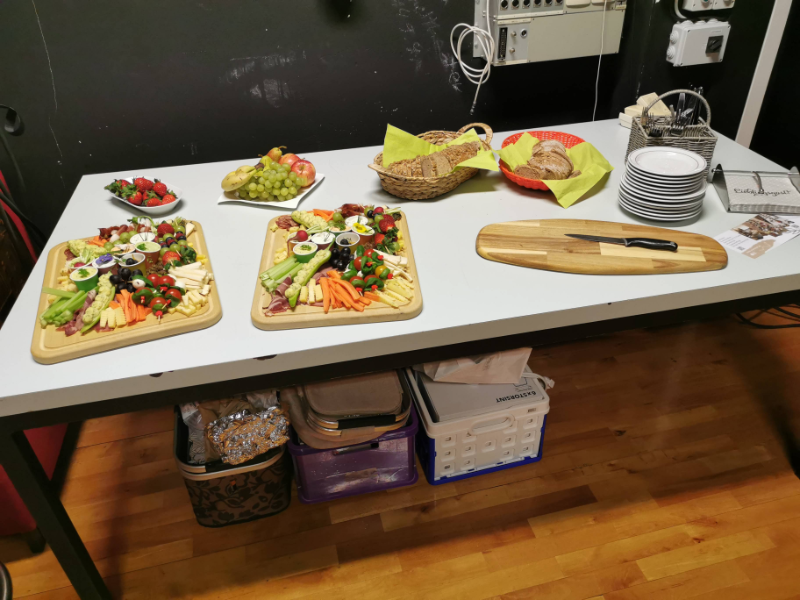 Buffet bei Pippo Pollina & Quartetto Acustico